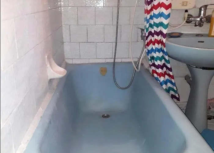 Budget-friendly 2br Near The Sea - Smart Layout For Privacy Daire *